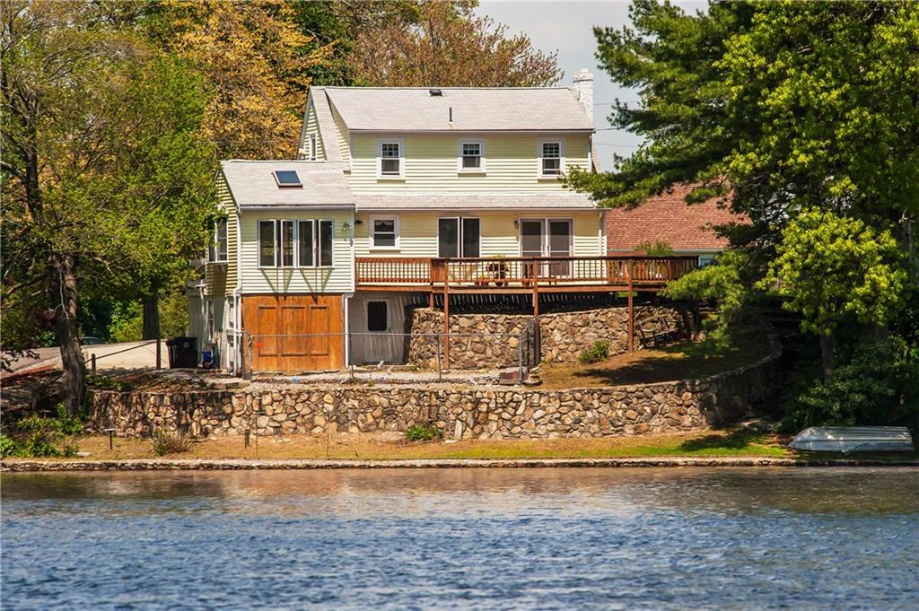 31 Beverly CIR, Smithfield, RI, 02828, Slacks Pond / Greenville Mott